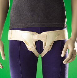 HERNIA TRUSS WITH REMOVABLE PAD